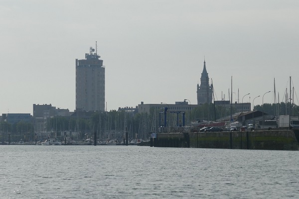 image027