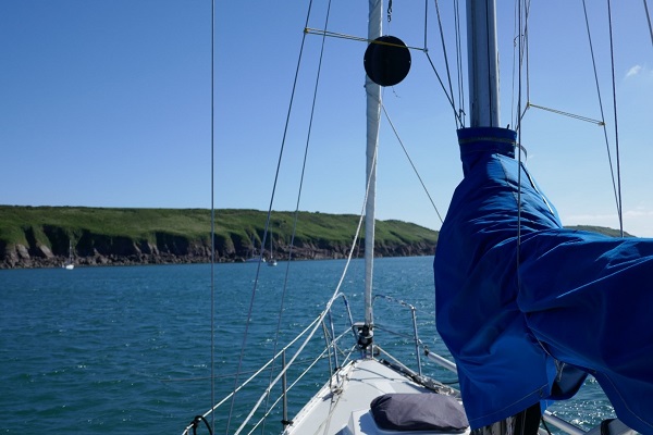 Voor anker in Dale Harbour